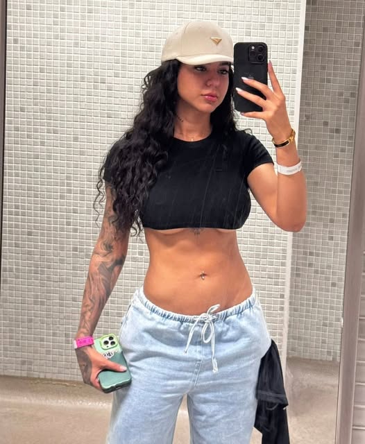 Alexa Kinky